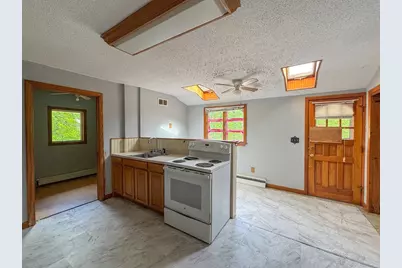 32 Margerie St, Westfield, MA 01085 - Photo 24