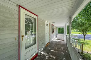 32 Margerie St, Westfield, MA 01085 - Photo 8