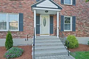 20 Cherry Ln, Braintree, MA 02184 - Photo 2