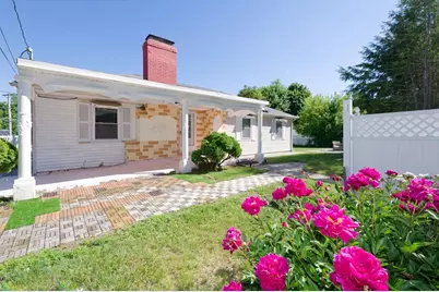 1 Rockland Road Ct, Auburn, MA 01501 - Photo 1