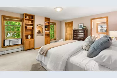 95 Maryland Ave, Lowell, MA 01851 - Photo 16