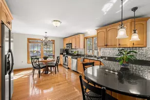 95 Maryland Ave, Lowell, MA 01851 - Photo 8