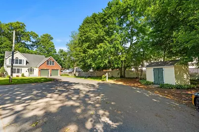 95 Maryland Ave, Lowell, MA 01851 - Photo 38