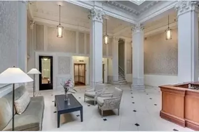 21 Beacon St #4E, Boston, MA 02108 - Photo 2
