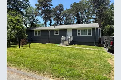 109 Blueberry Ln, Barnstable, MA 02648 - Photo 2