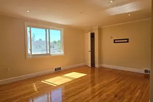 84 Gladeside Ave, Boston, MA 02126 - Photo 4