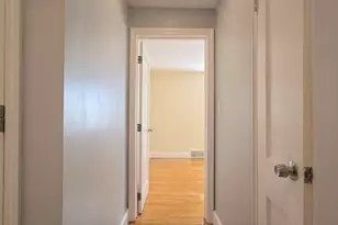 84 Gladeside Ave, Boston, MA 02126 - Photo 10