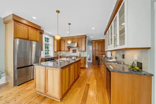 49 Abbot St, Andover, MA 01810 - Photo 10