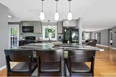 29 Carr St, Sutton, MA 01590 - Photo 8