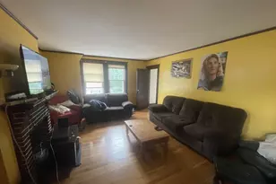 17 Cufflin St, Boston, MA 02135 - Photo 6
