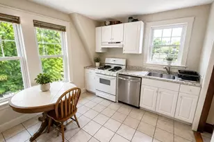 17 Cufflin St, Boston, MA 02135 - Photo 8