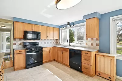 11 High Meadow Road, Agawam, MA 01030 - Photo 4