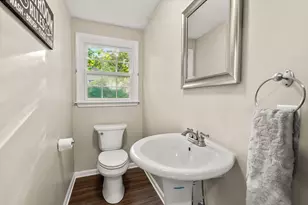 21 Potter Ave, Plainville, MA 02762 - Photo 16