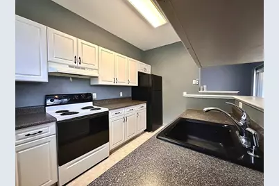 102 Mill St #203, Woonsocket, RI 02895 - Photo 12