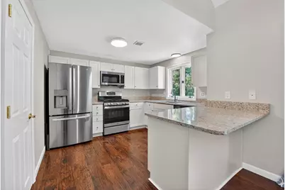 1 Melville Ct #B, Bourne, MA 02559 - Photo 6