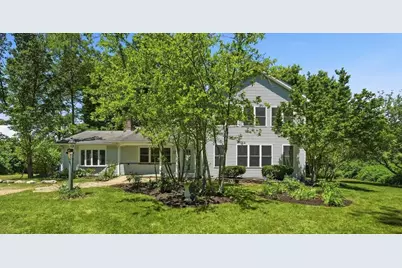 28 Hulst Rd, Amherst, MA 01002 - Photo 2