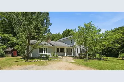28 Hulst Rd, Amherst, MA 01002 - Photo 4