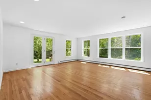 28 Hulst Rd, Amherst, MA 01002 - Photo 8