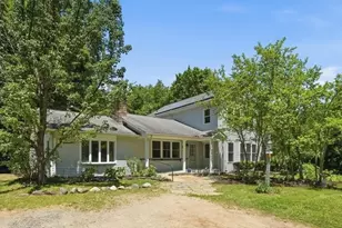 28 Hulst Rd, Amherst, MA 01002 - Photo 6