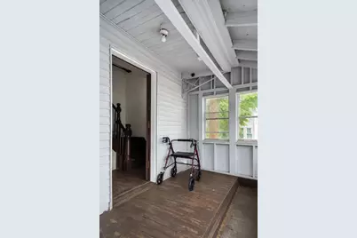 2 E Kendall St, Worcester, MA 01605 - Photo 16