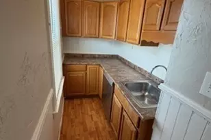91 Stanton St, Worcester, MA 01605 - Photo 4