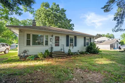 78 Marble Ave, Chicopee, MA 01013 - Photo 2