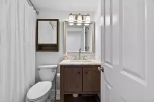 4 Charlesgate E, Boston, MA 02215 - Photo 10