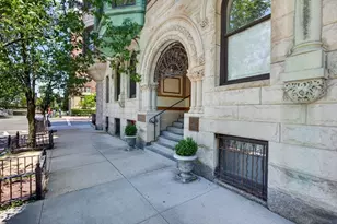 4 Charlesgate E, Boston, MA 02215 - Photo 30