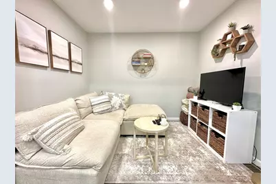 249 Everett St #2, Boston, MA 02128 - Photo 4
