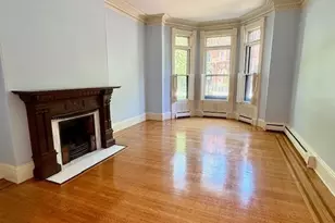 182 Marlborough St, Boston, MA 02116 - Photo 2