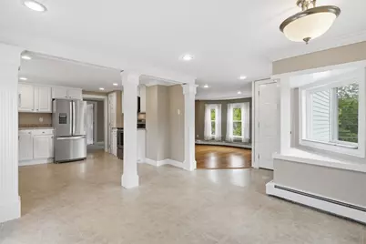 27 Haverhill Rd #B, Amesbury, MA 01913 - Photo 4