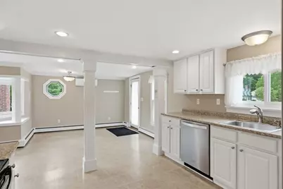 27 Haverhill Rd #B, Amesbury, MA 01913 - Photo 14