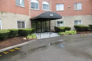 44 Loomis St, Malden, MA 02148 - Photo 2