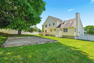 4 Olympic Village Drive, Methuen, MA 01844 - Photo 2