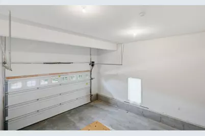 4 Olympic Village Drive, Methuen, MA 01844 - Photo 34