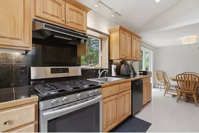 20 Biscayne Drive, Billerica, MA 01821 - Photo 12