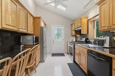 20 Biscayne Drive, Billerica, MA 01821 - Photo 10