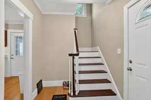 45 Hayes Ave, Lowell, MA 01854 - Photo 10