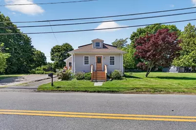 58 Ocean Grove Ave, Swansea, MA 02777 - Photo 2
