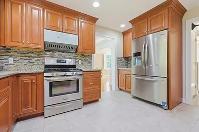 5 Courtney Ln, Andover, MA 01810 - Photo 14