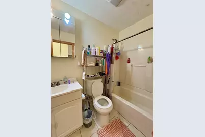 1801 Beacon St #4, Brookline, MA 02445 - Photo 4