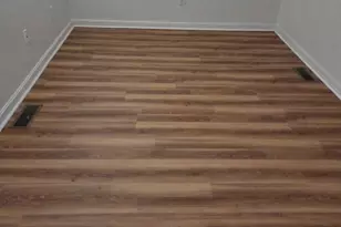 417 Hildreth St, Lowell, MA 01850 - Photo 2