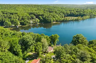 21 Carrier Ln, Sutton, MA 01590 - Photo 2