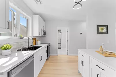 446 Broadway #2, Somerville, MA 02145 - Photo 6