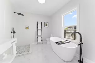 446 Broadway, Somerville, MA 02145 - Photo 4