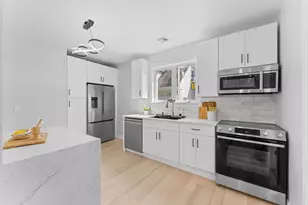 446 Broadway, Somerville, MA 02145 - Photo 8