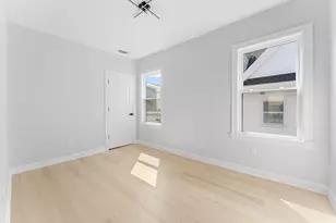 446 Broadway, Somerville, MA 02145 - Photo 14