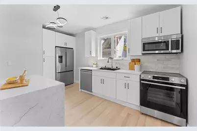 446 Broadway #2, Somerville, MA 02145 - Photo 6