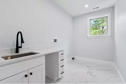 786 Main St, Hudson, MA 01749 - Photo 20