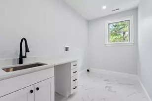 786 Main St, Hudson, MA 01749 - Photo 20